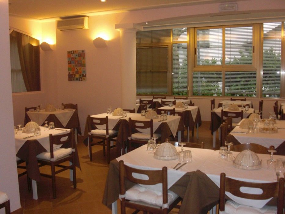 Hotel Giamaica Viserba Di Rimini Exterior foto